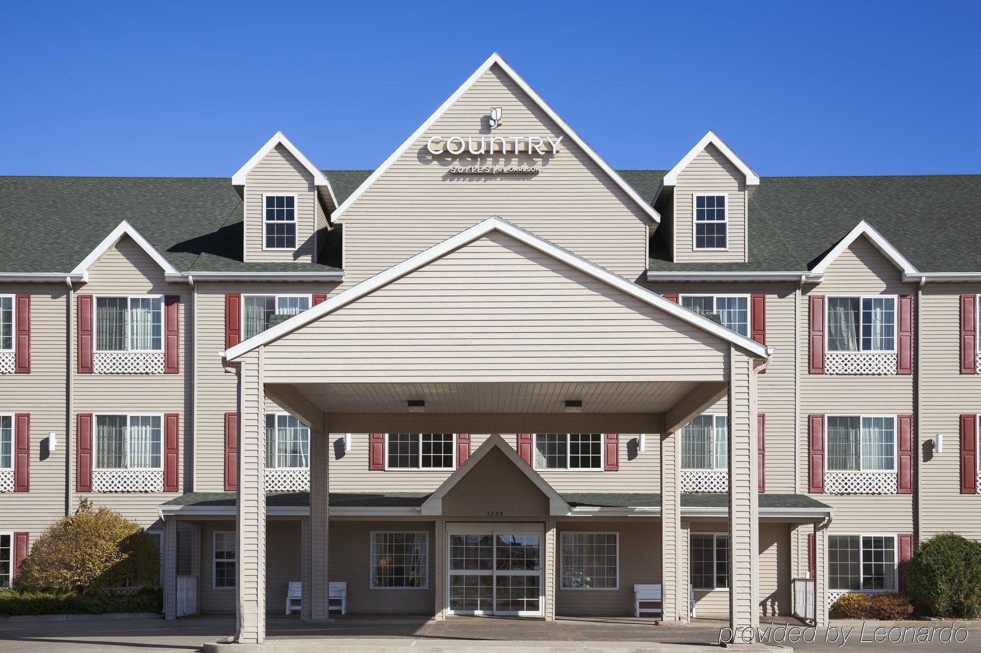 Country Inn & Suites By Radisson Bismarck Waterpark Dış mekan fotoğraf